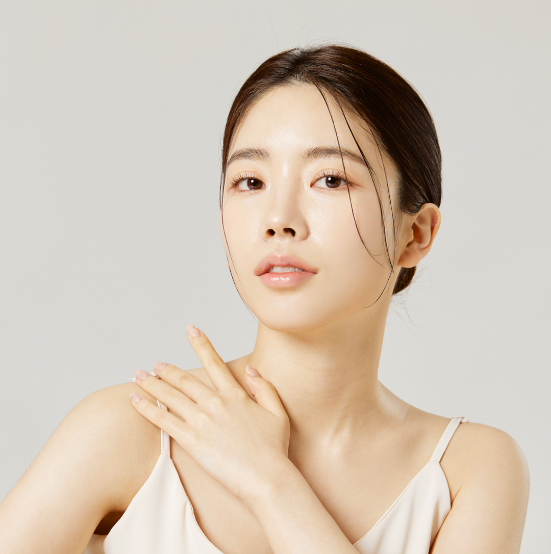 How to Rock the “No-Makeup” Look with Your Skincare Routine
